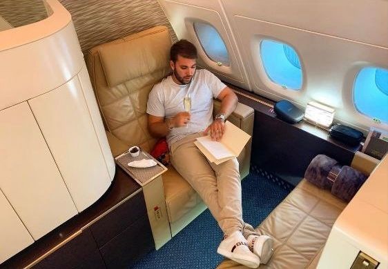 Private Jet Rentals & Elite Aviation Services   
